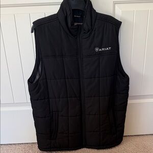 Ariat Men's Quilted Black Vest